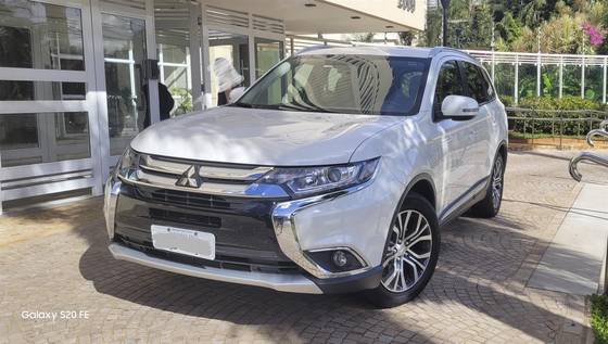 MITSUBISHI OUTLANDER 2.0 COMFORT 16V GASOLINA 4P AUTOMÁTICO